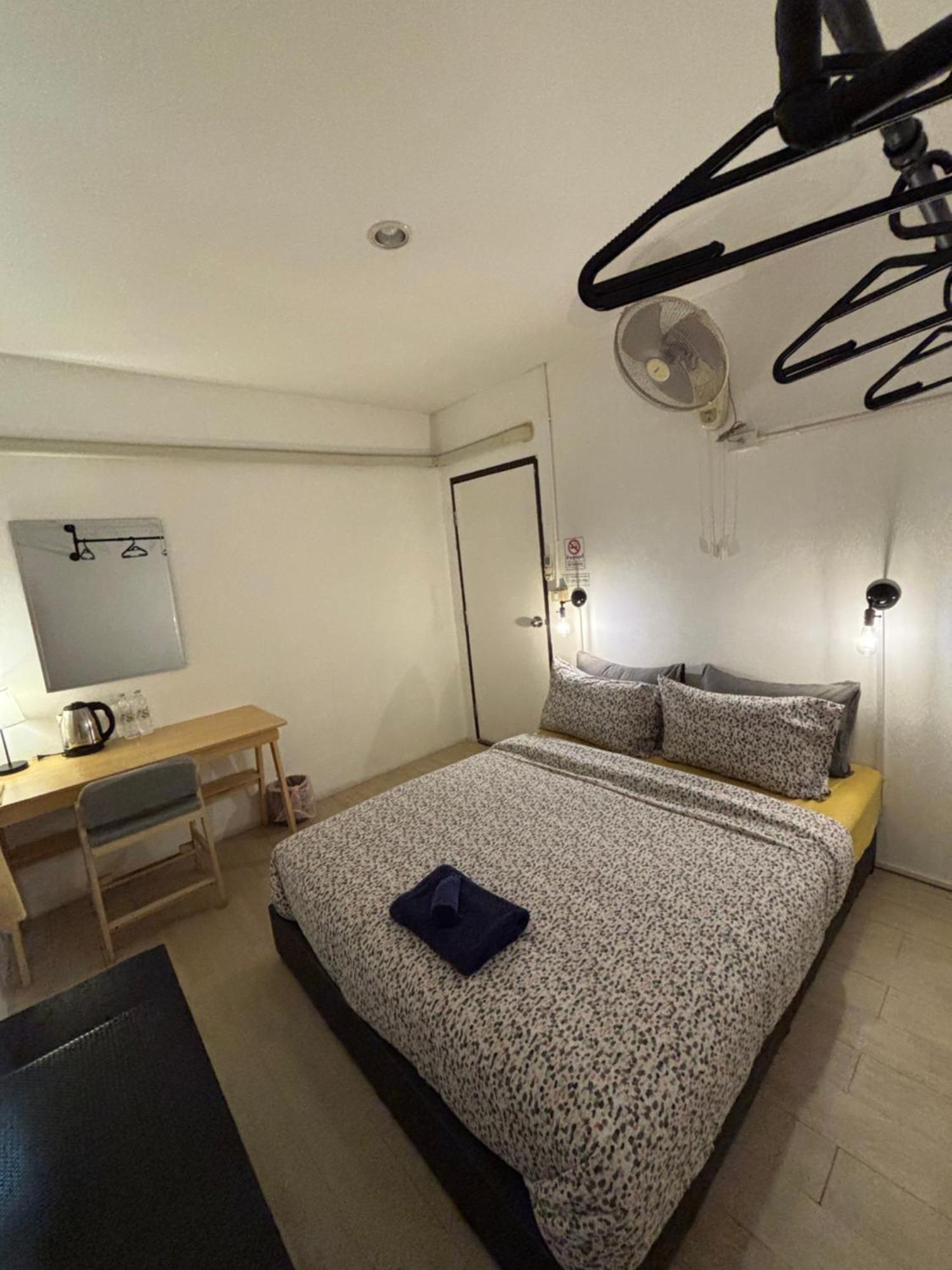 โรงแรม La