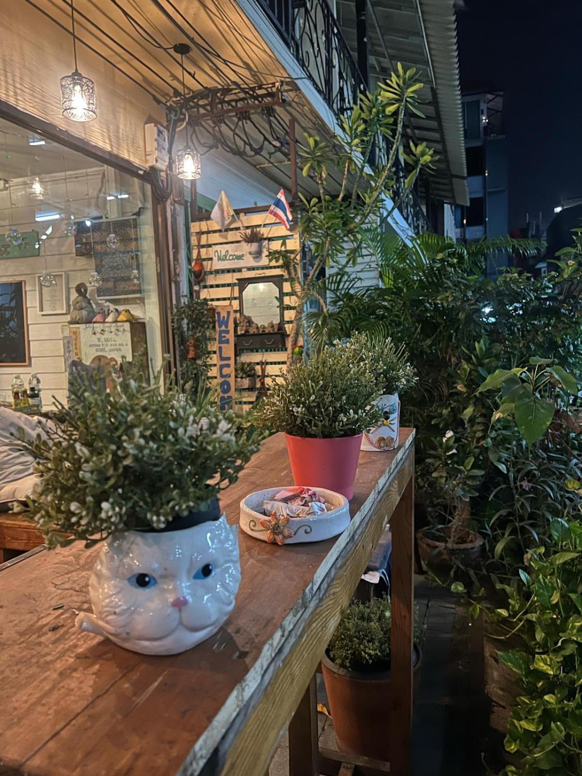 La Hotel Bangkok